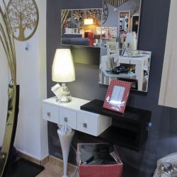 LIQUIDACION DE MESAS Y AUXILIARES
